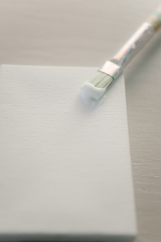 DIY Mini Canvas with Wedding Photos by AndreaDozier.com